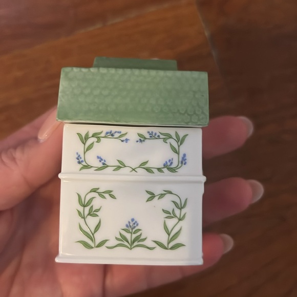 LENOX SPICE VILLAGE Vintage 1989 Tarragon Spice Jar Never Used - Picture 4 of 6